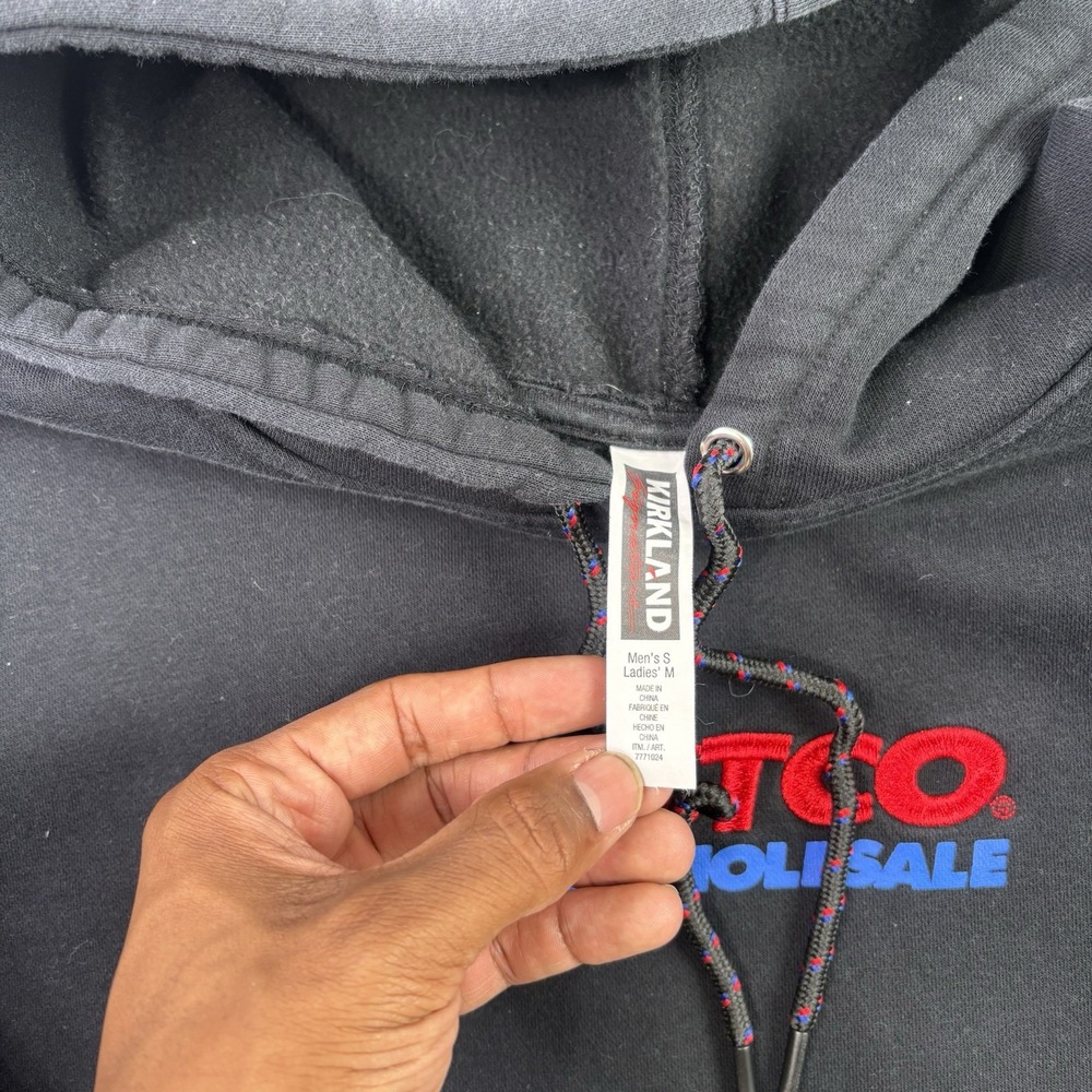 Kirkland Signatrue Costco Wholesale Black Pullover Long Sleeve Hoodie Men's S - Picture 4 of 8